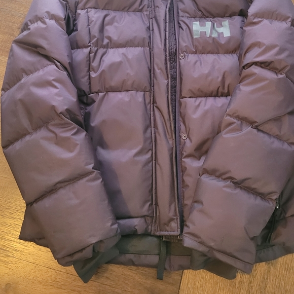 Helly Hansen waterproof puffer winter coat - Picture 2 of 6